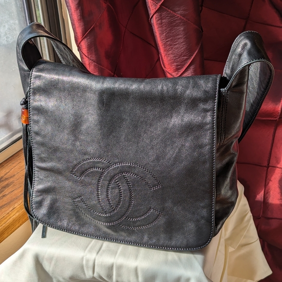 Rare Black Lambskin Large CC Tassel Hobo Bag Gold Hardware, 1996-1997 - Picture 2 of 13